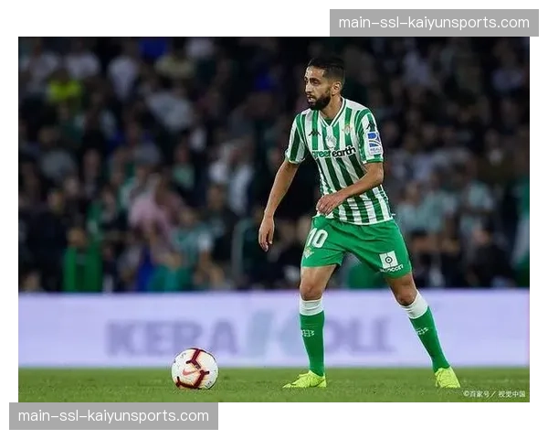 半场战报：贝蒂斯1-0阿拉维斯，主队控球率达65%但射正次数与客队持平