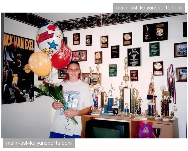 观点：老将戴安娜·陶乐西的第22个赛季，其领袖价值超越数据